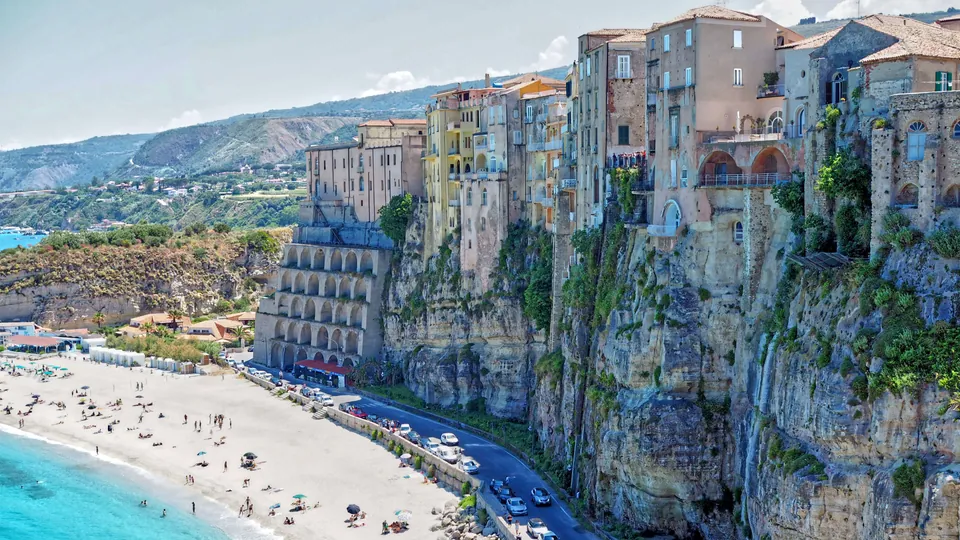Escursione Tropea e Pizzo da Reggio Calabria – Spiagge, borghi e gastronomia calabrese